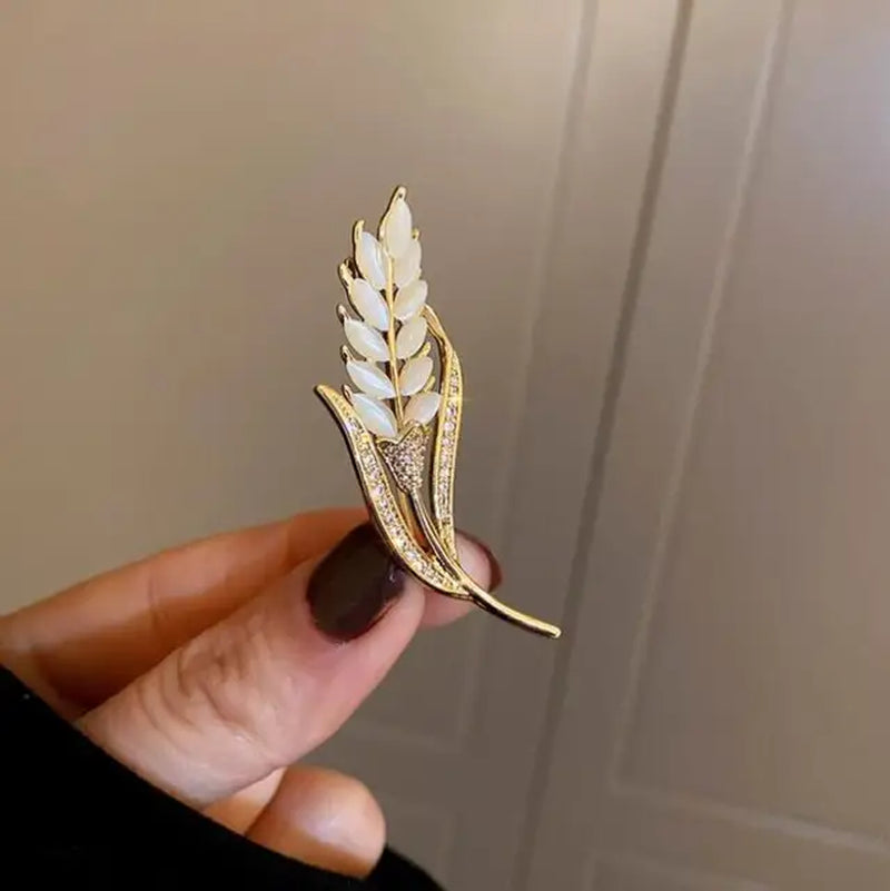 Glam Korean Wheat Ear Brooches - Sparkling Rhinestone Pins for Women