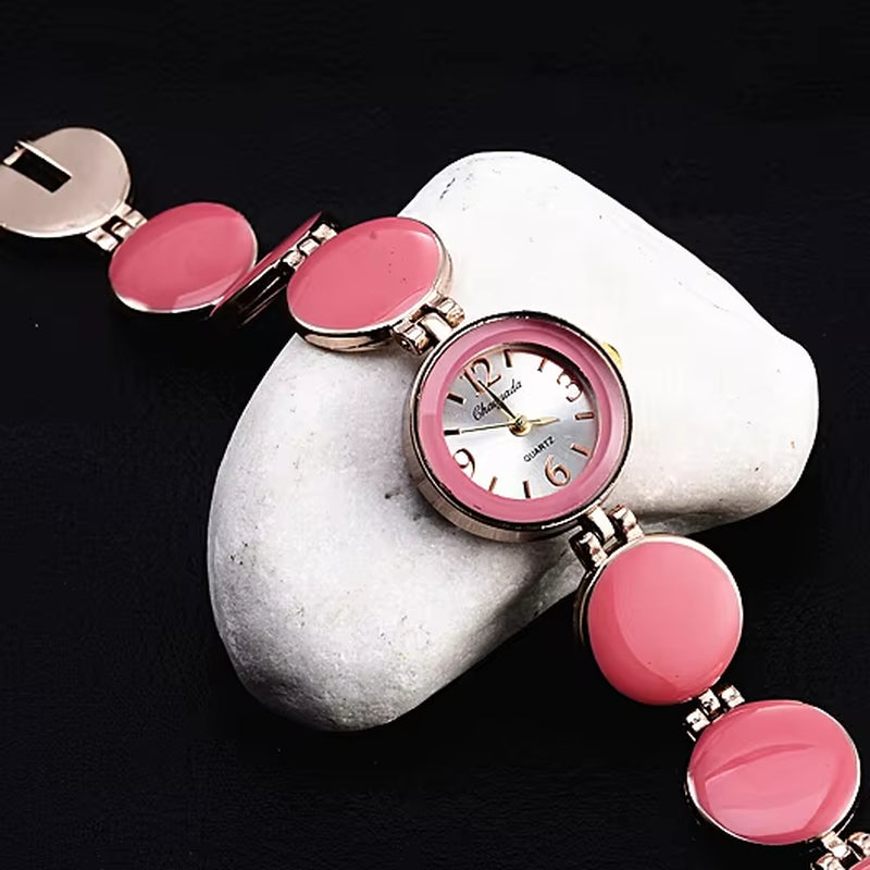 Elegant Women's Quartz Bracelet Watch – Stylish Wafer Dial for Ladies