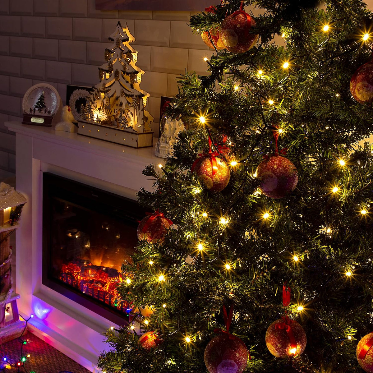 600 LED Warm White Chaser Christmas Tree Lights