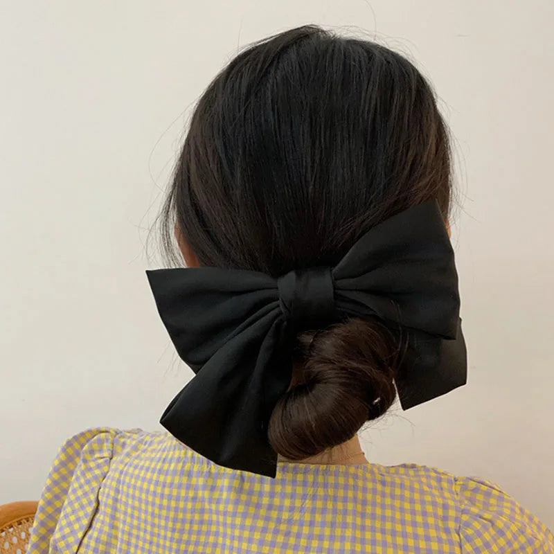 Elegant Korean Black Ribbon Bow Hairpin – Chic Hair Accessory for Women