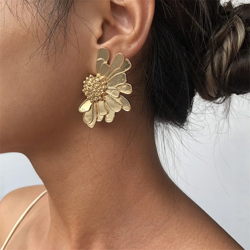 Vintage Floral Alloy Earrings - European & American Chic