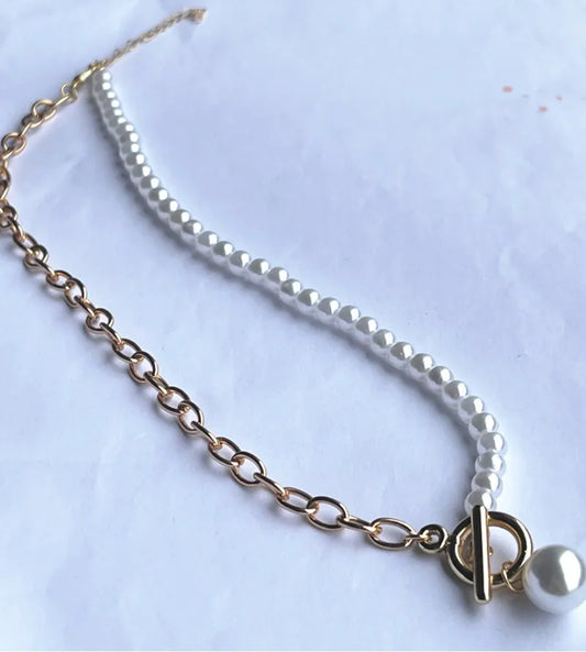 Jungkook Inspired Pearl Necklace – Simple K-pop Fashion Jewelry